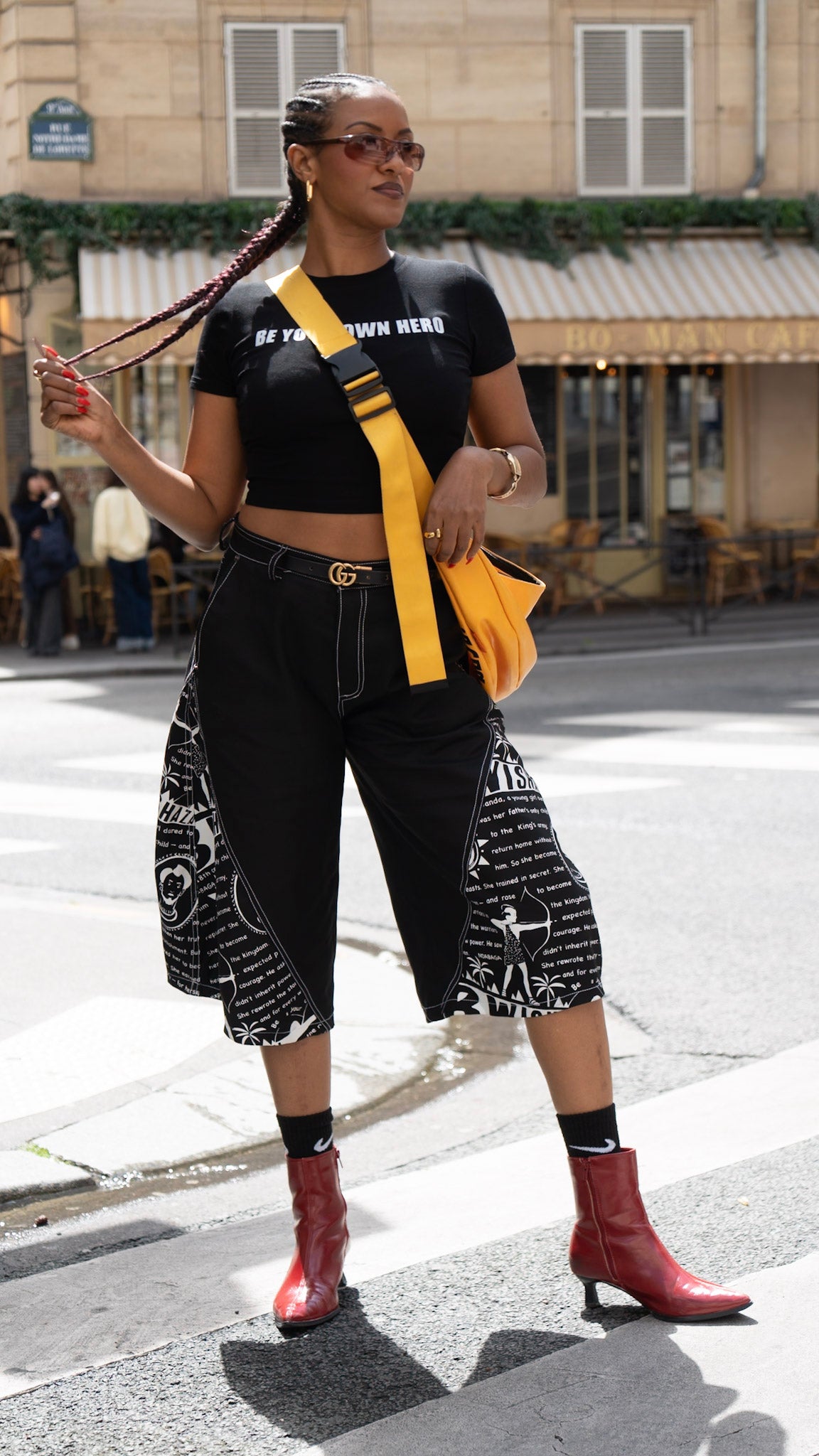 BE YOUR OWN HERO Cropped top